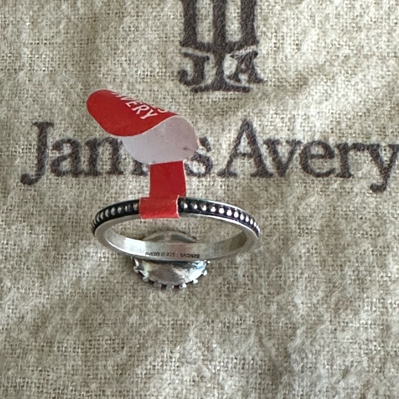 NWT. Unworn Retired Radiant Heart James Avery Ring. Sz 8 - Picture 3 of 10